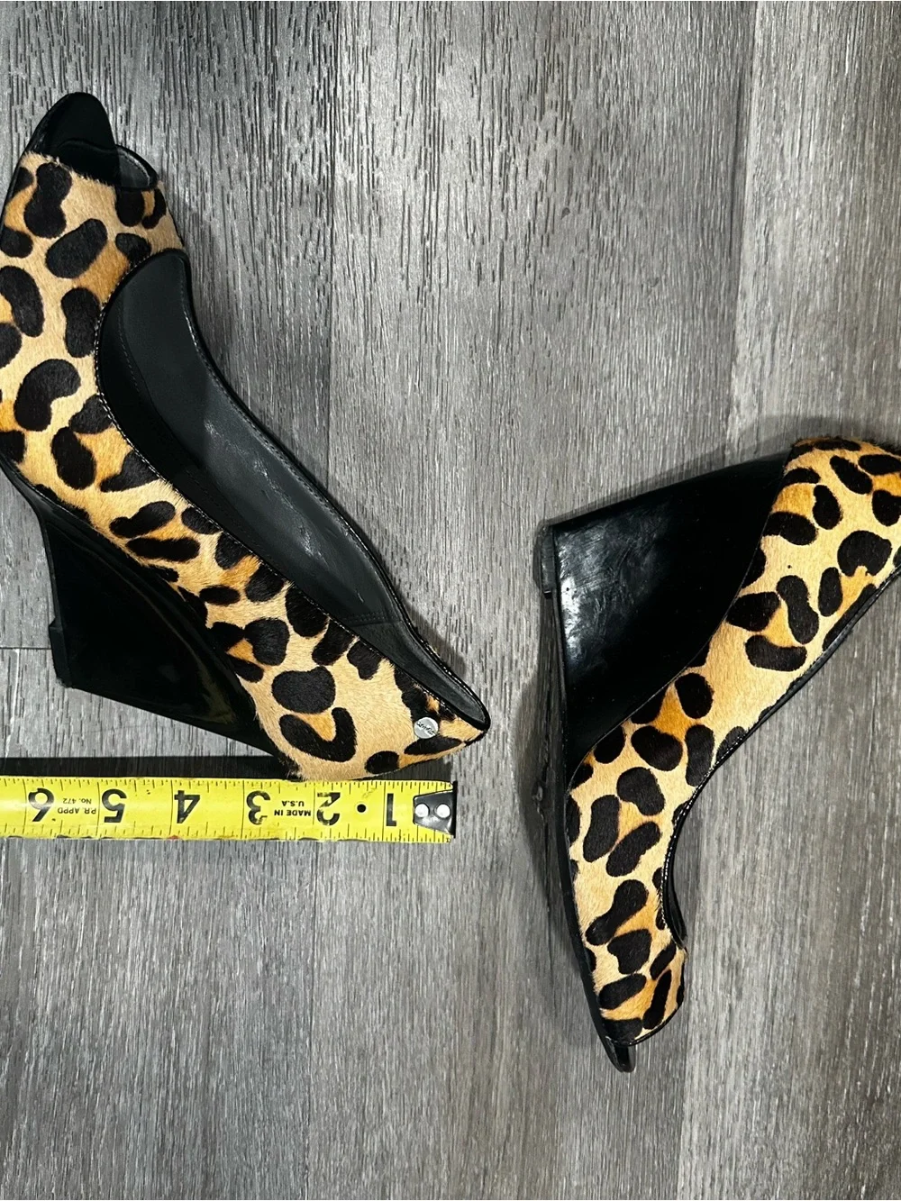 Calvin Klein Leopard Print Wedge Pumps - Black & Tan Size 6.5 real calfskin